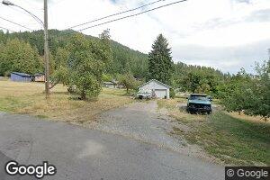 310 Cedar St, Hope, ID 83836