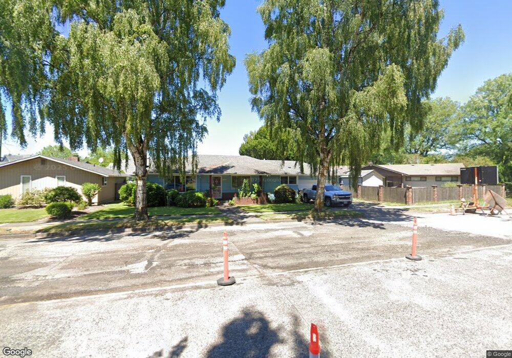 2618 Washington Way, Longview, WA 98632 - photo 1