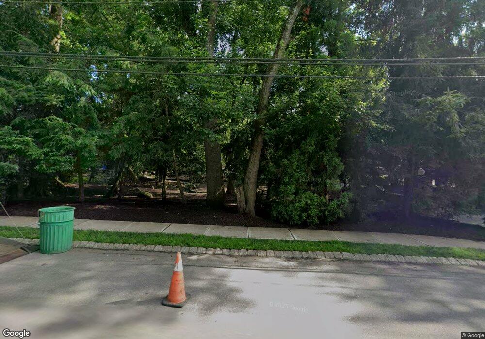 46 Hickory Ln, Closter, NJ 07624 - photo 1