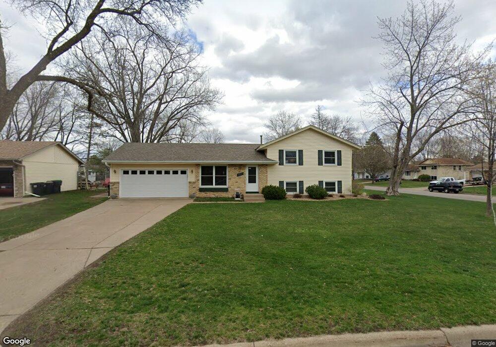 10533 Crooked Lake Blvd NW, Coon Rapids, MN 55433 - photo 1