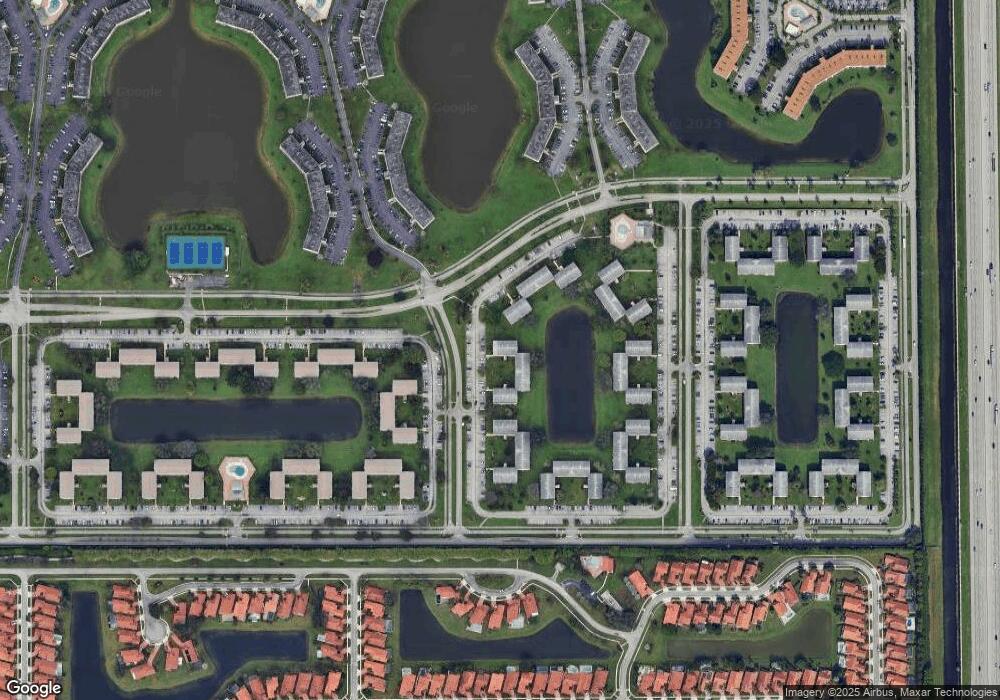 71 Fanshaw B, Boca Raton, FL 33434 - photo 1