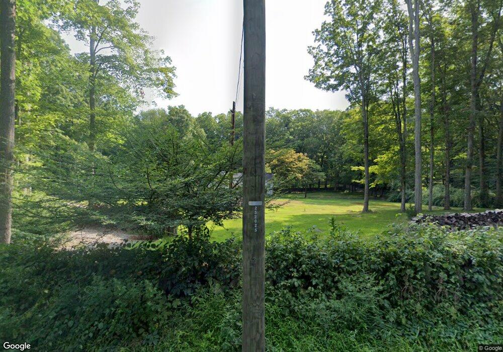 215 Weston Rd, Weston, CT 06883 - photo 1