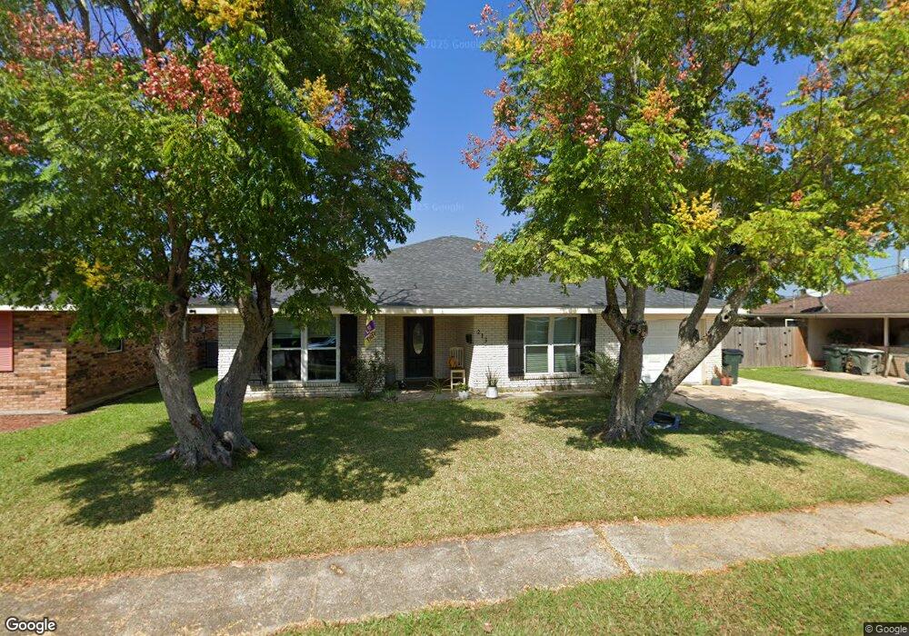 213 Richard Dr, Houma, LA 70364 - photo 1