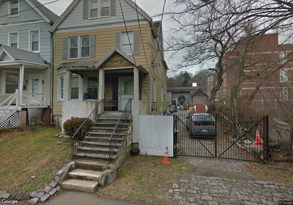 22 Brewster St, Staten Island, NY 10304 - photo 1