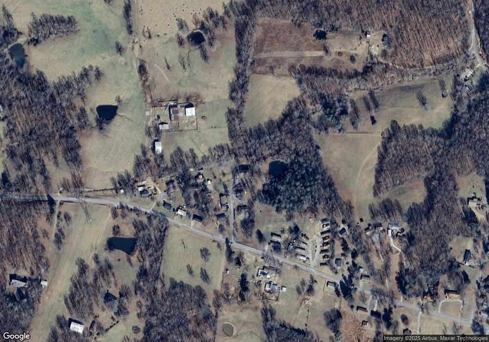 68 Warden Ln, Tennessee Ridge, TN 37178 - photo 1