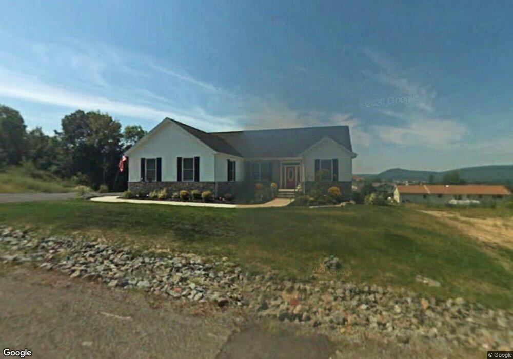 16 Ivy Ln, Dupont, PA 18641 - photo 1