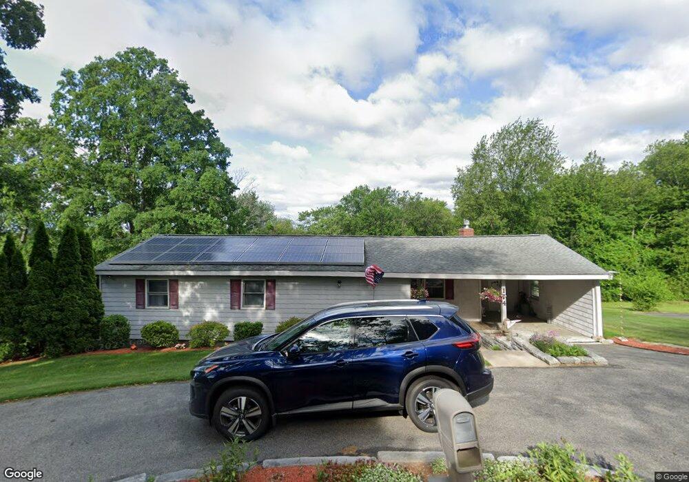 174 Old Marsh Hill Rd, Dracut, MA 01826 - photo 1