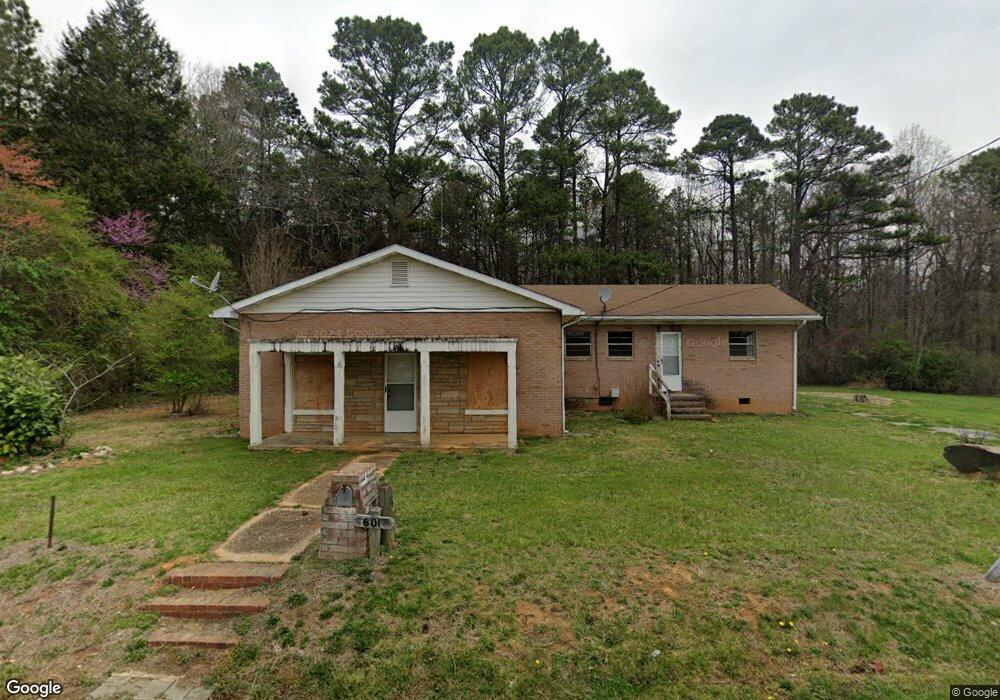 601 Hill St, Siler City, NC 27344 - photo 1