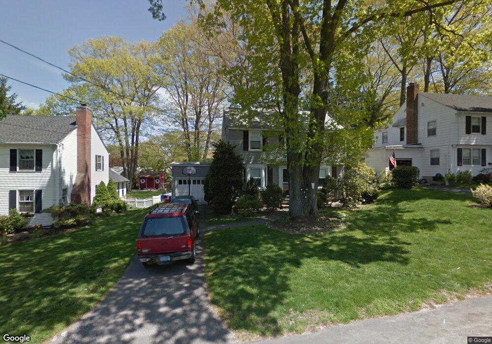 52 Stephana Ln, Waterbury, CT 06710 - photo 1