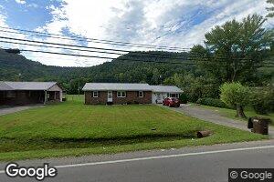 869 E College Ave, Stanton, KY 40380