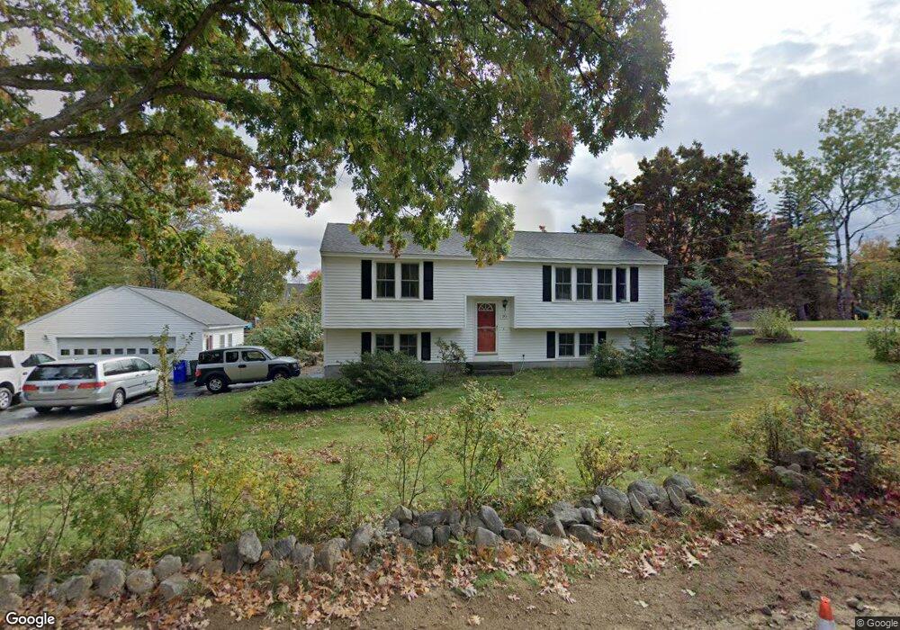 195 Saint Anselms Dr, Goffstown, NH 03045 - photo 1