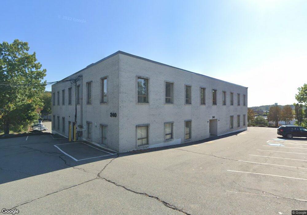 240 Bear Hill Rd unit 103, Waltham, MA 02451 - photo 1