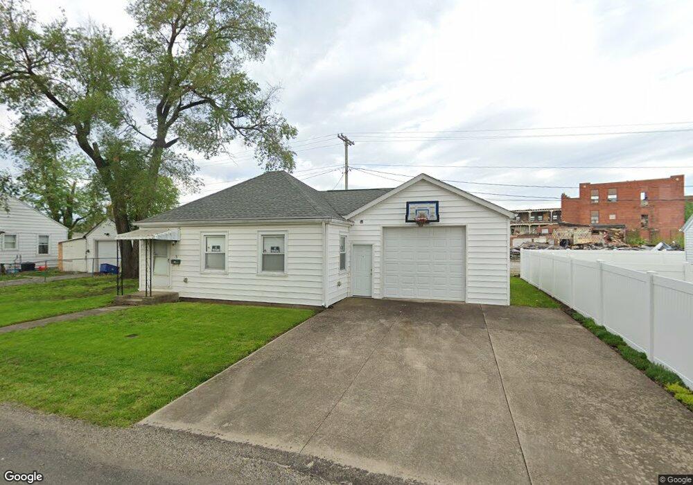 3 Brown Ct, Mattoon, IL 61938 - photo 1