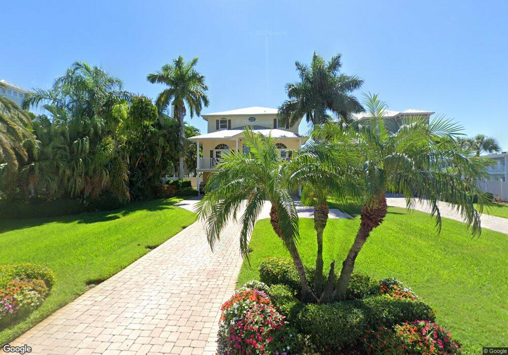 8665 E Bay Dr, Treasure Island, FL 33706 - photo 1