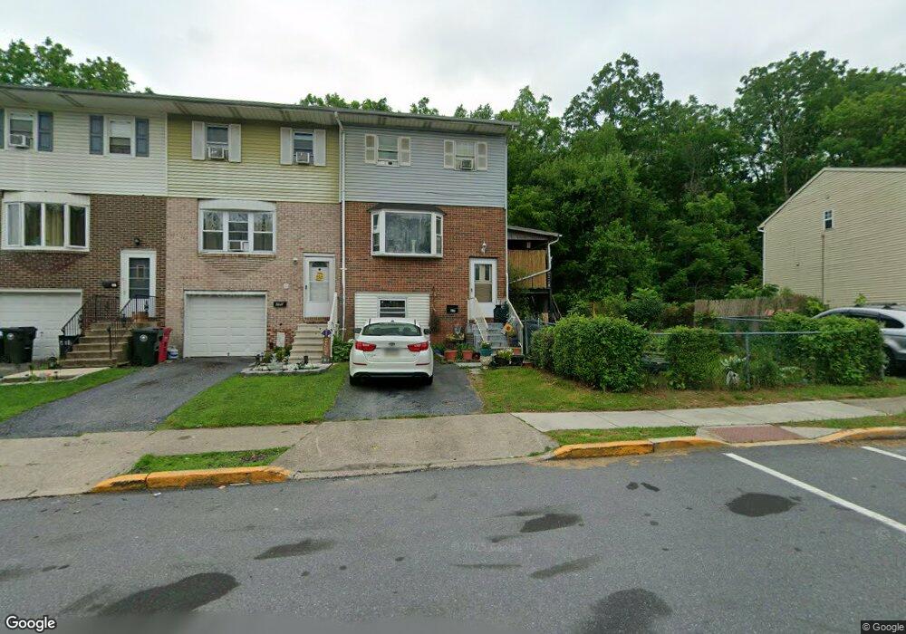 232 Old Forge Dr, Bath, PA 18014 - photo 1