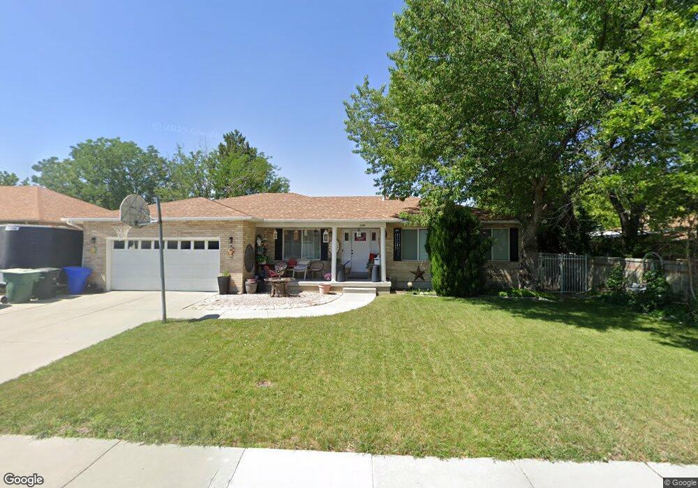 2556 Fern Cir, West Jordan, UT 84084 - photo 1