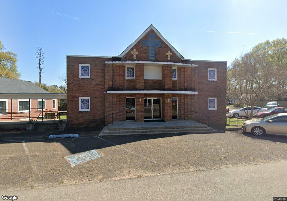 504 Laurel St, McComb, MS 39648 - photo 1