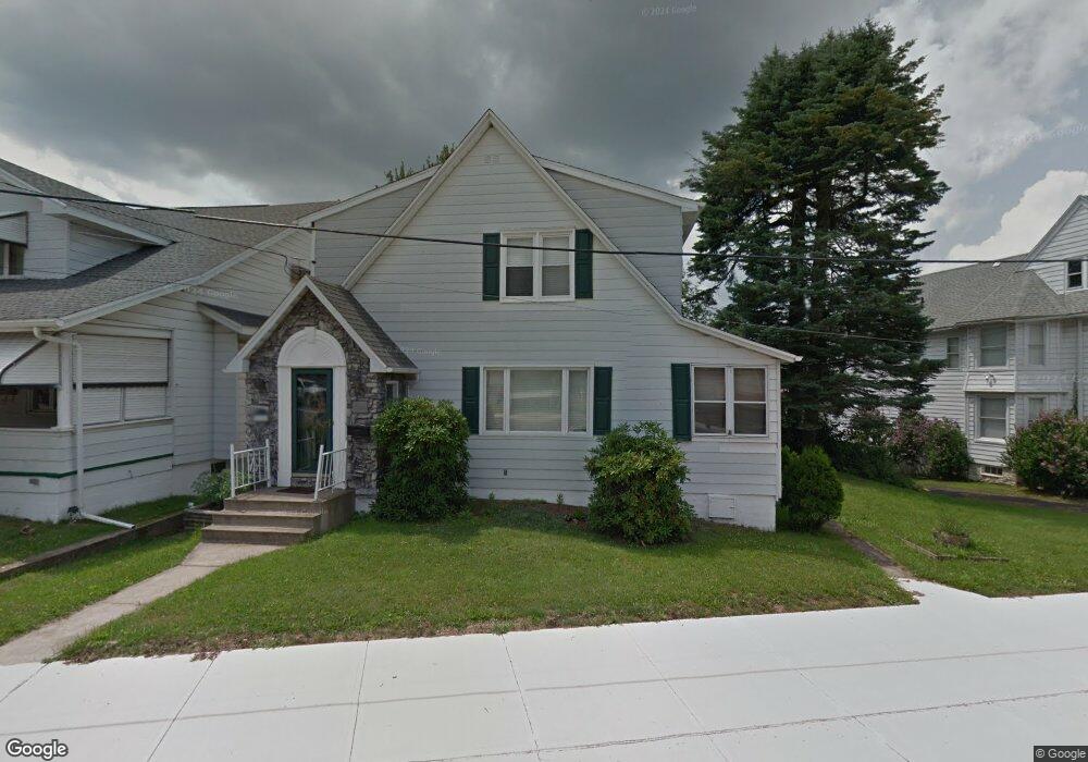 528 N Broad St, West Hazleton, PA 18202 - photo 1