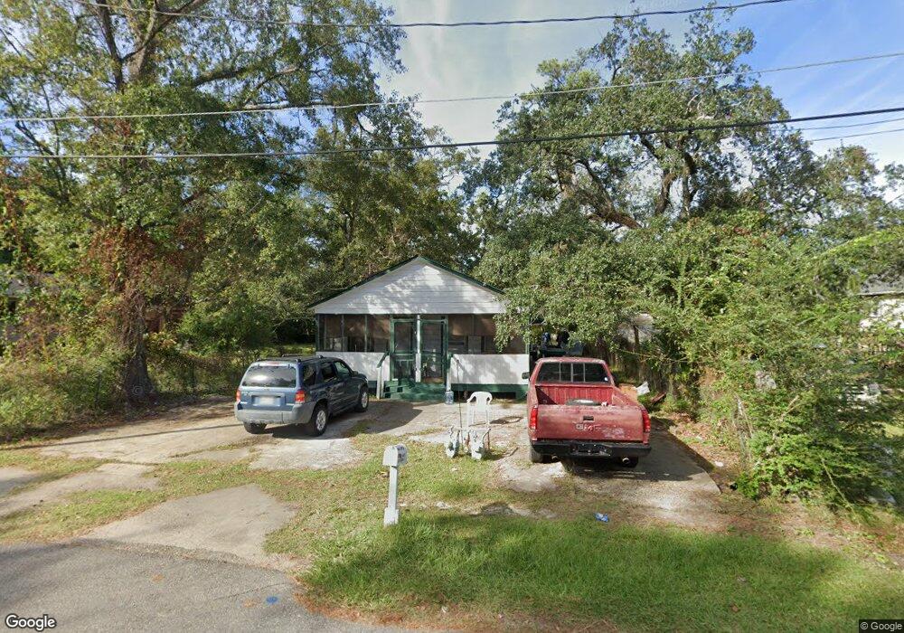 928 Eleanor St, Slidell, LA 70458 - photo 1