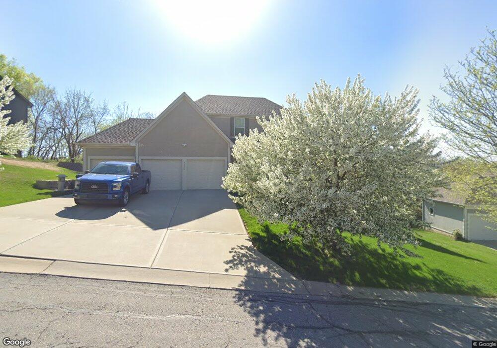 7654 Forest Park Dr, Shawnee, KS 66217 - photo 1