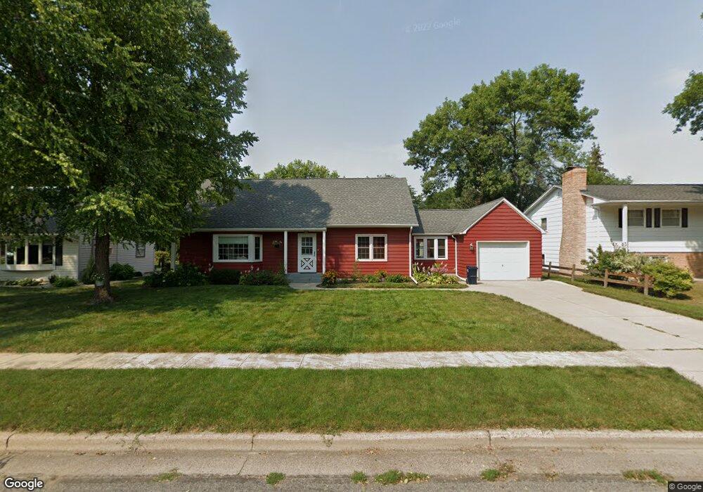 1418 Cherry St, New Ulm, MN 56073 - photo 1