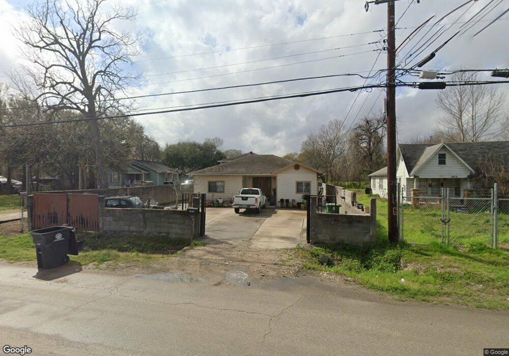 9815 Bauman Rd, Houston, TX 77076 - photo 1