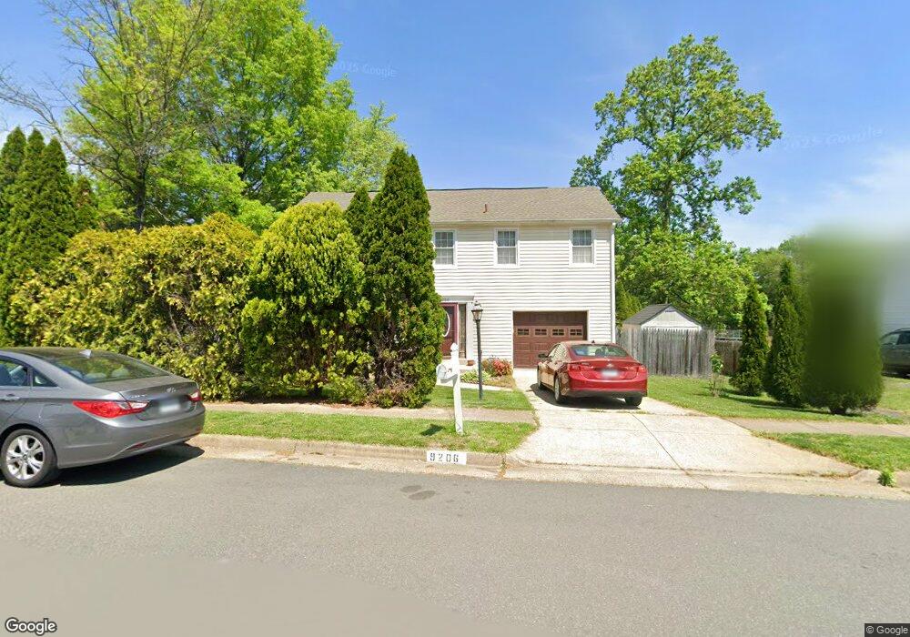 9206 Hunting Pines Place, Fairfax, VA 22032 - photo 1