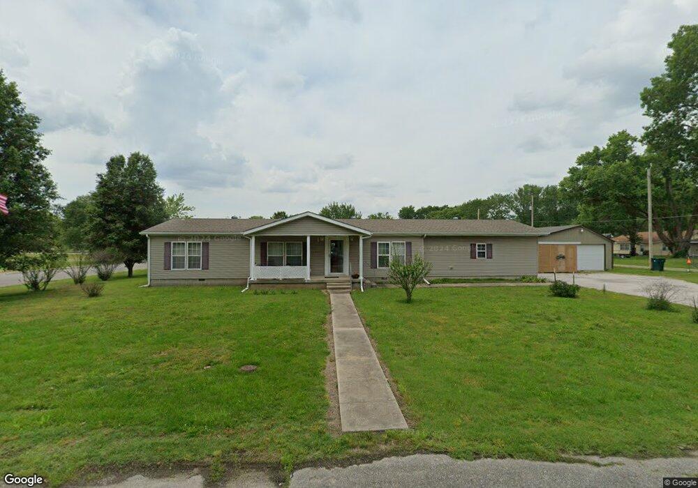 2801 Appleton Ave, Parsons, KS 67357 - photo 1