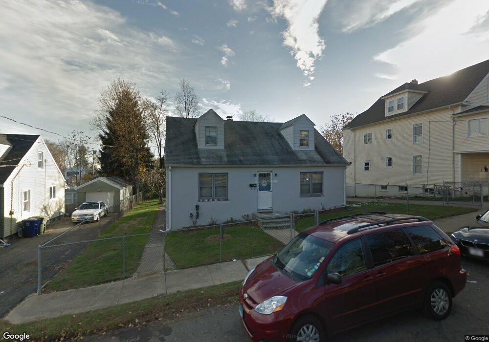 39 Everett St, Bridgeport, CT 06606 - photo 1