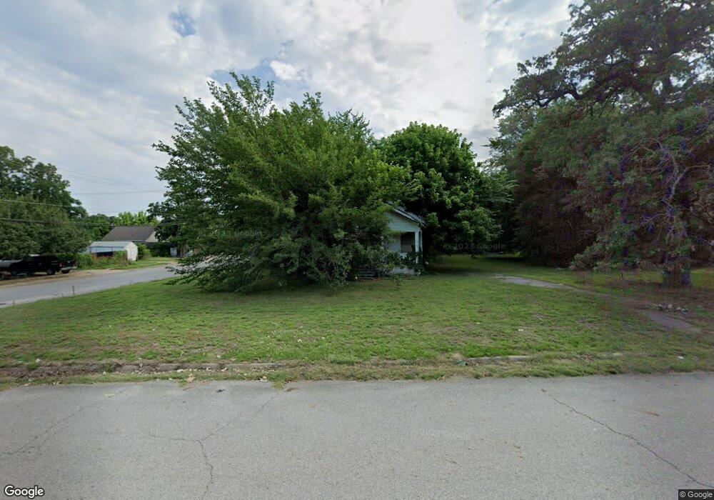 231 W Acheson St, Denison, TX 75020 - photo 1