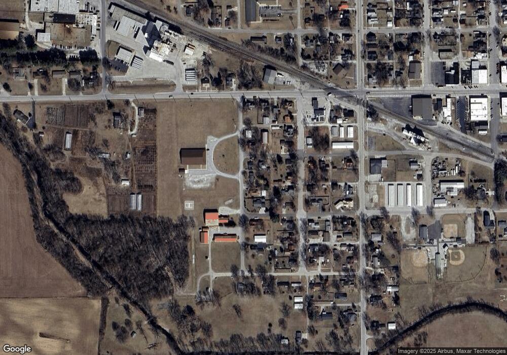 203 S Oak St, Mentone, IN 46539 - photo 1