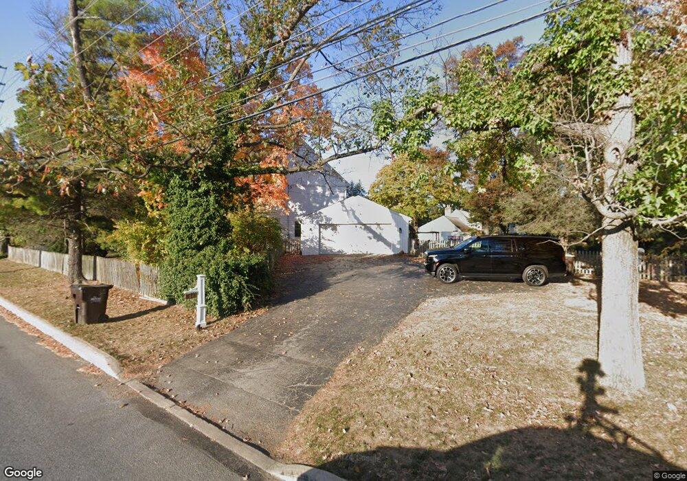 14 Walker Rd, Wayne, PA 19087 - photo 1