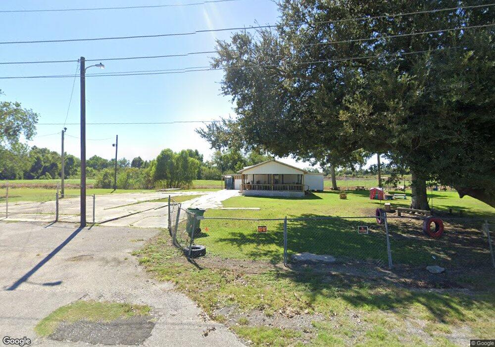 128 Buford St, Raceland, LA 70394 - photo 1