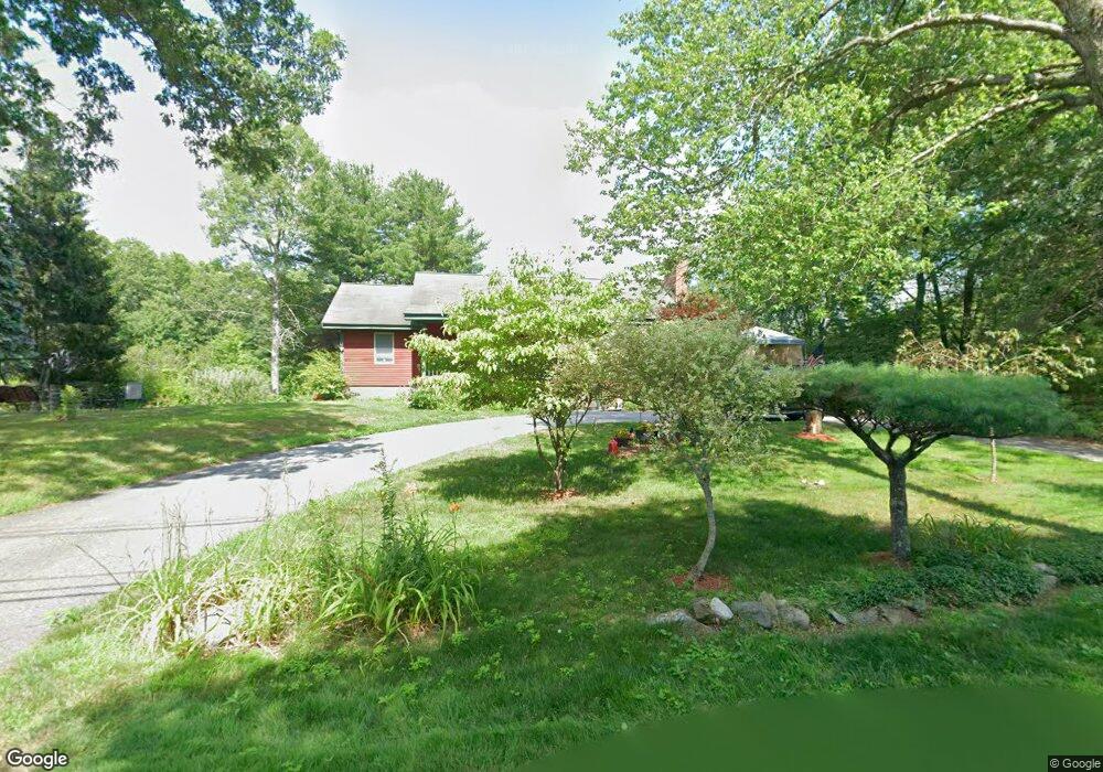 123 Parker Rd, Dracut, MA 01826 - photo 1