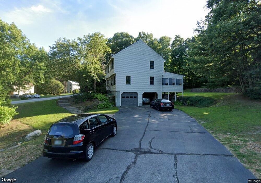 57 Dahl Rd, MerriMacK, NH 03054 - photo 1