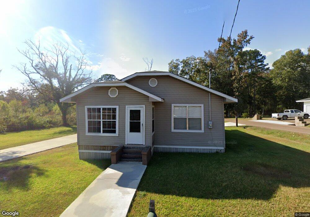 1040 12th St, McComb, MS 39648 - photo 1