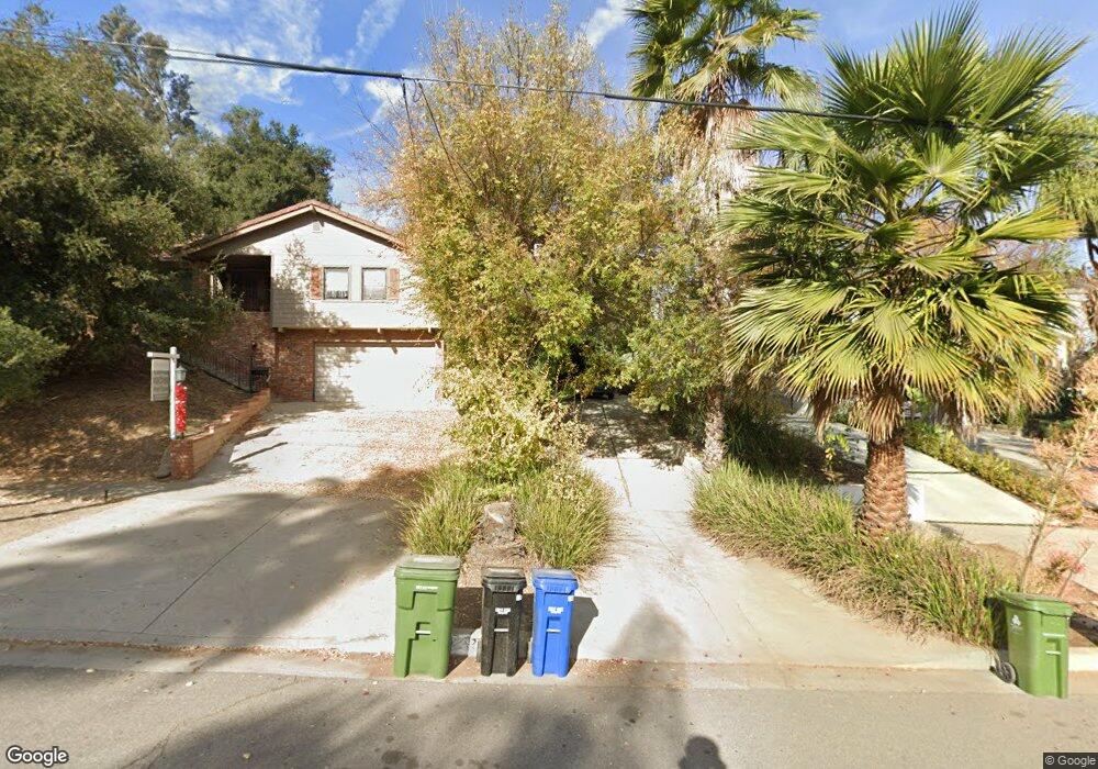 21503 Dumetz Rd, Woodland Hills, CA 91364 - photo 1