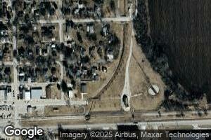 328 E John St, Forrest, IL 61741