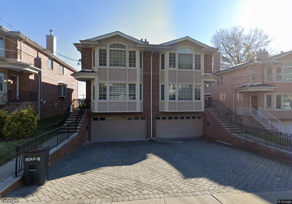 75 Myrtle Ave unit RIGHT SIDE, Edgewater, NJ 07020 - photo 1