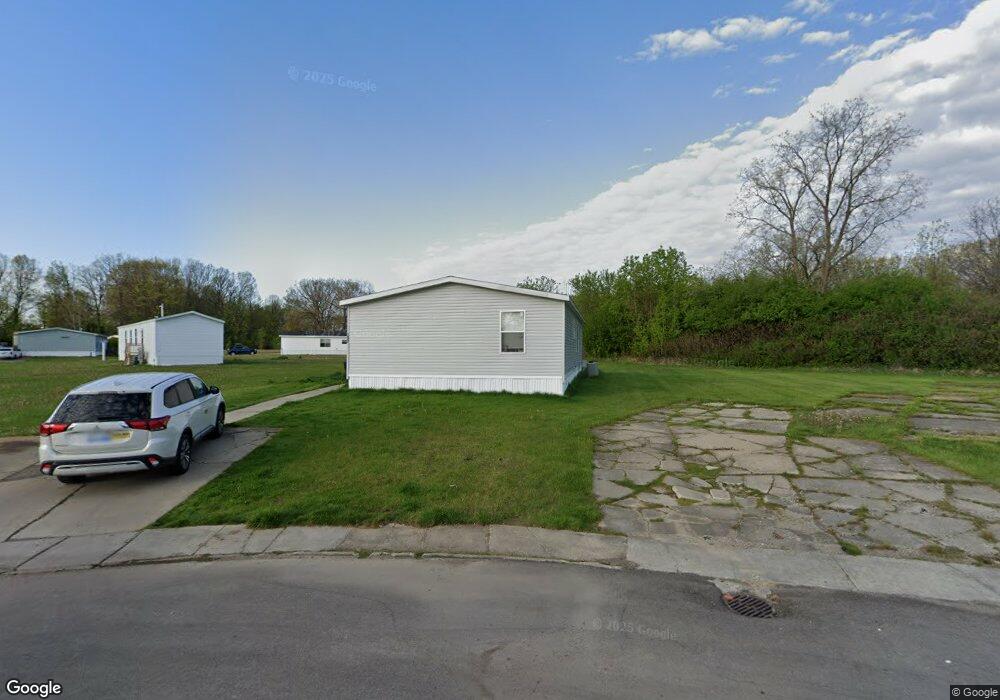 202 Grandmere Dr, Flint, MI 48507 - photo 1