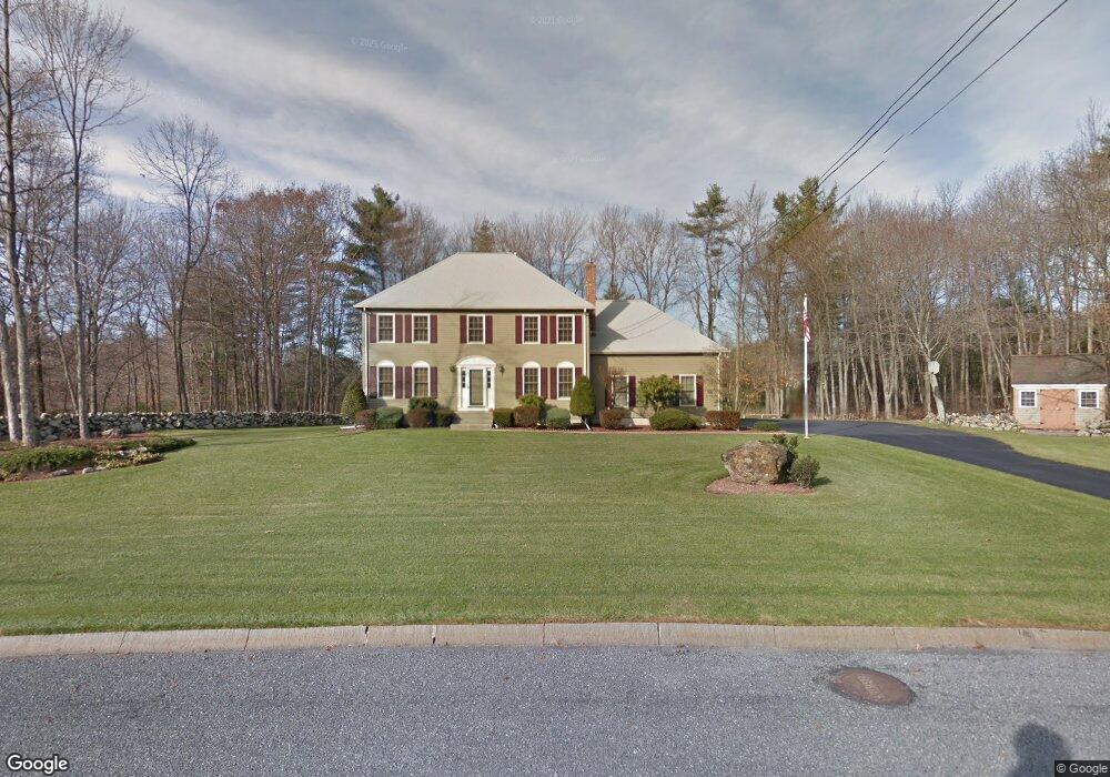 2 Adams Cir, Franklin, MA 02038 - photo 1