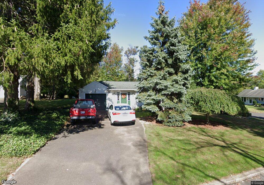 1052 Willow St, Southampton, PA 18966 - photo 1