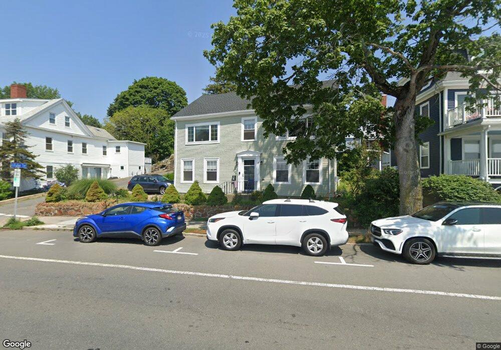 304 Humphrey St unit 2, Swampscott, MA 01907 - photo 1