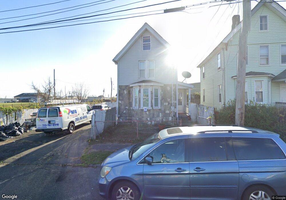 116 Trowel St, Bridgeport, CT 06607 - photo 1