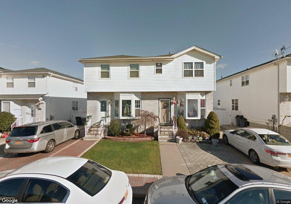 667A Correll Ave, Staten Island, NY 10309 - photo 1