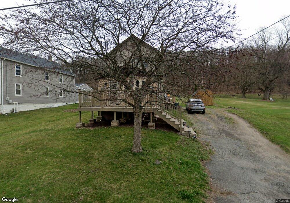 915 Rock St, Archbald, PA 18403 - photo 1