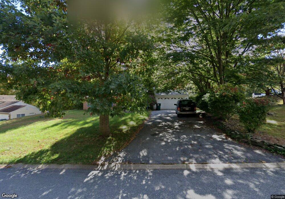 603 Tanglewood Dr, Sykesville, MD 21784 - photo 1