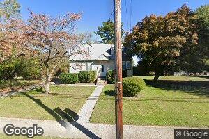 439 Warwick Rd N, Lawnside, NJ 08045