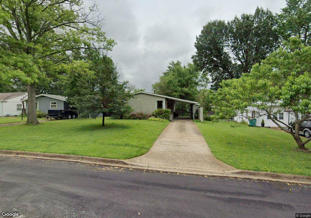 314 Laura St, Farmington, MO 63640 - photo 1