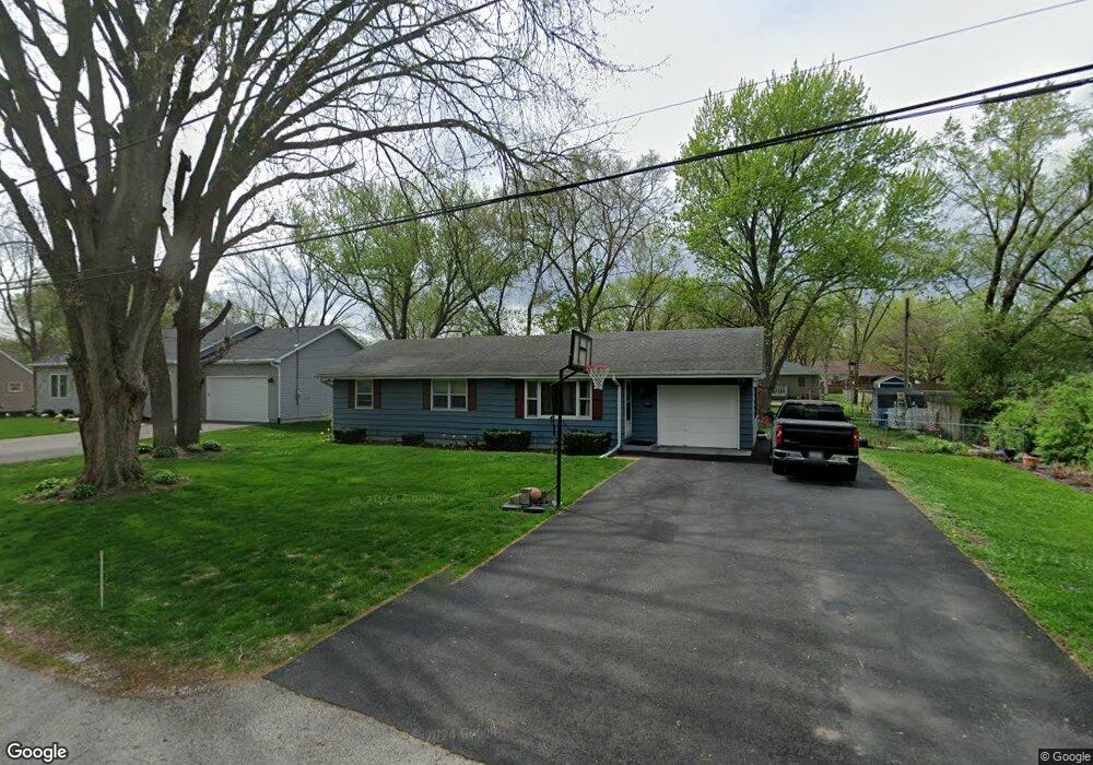 632 N Buell Ave, Aurora, IL 60506 - photo 1